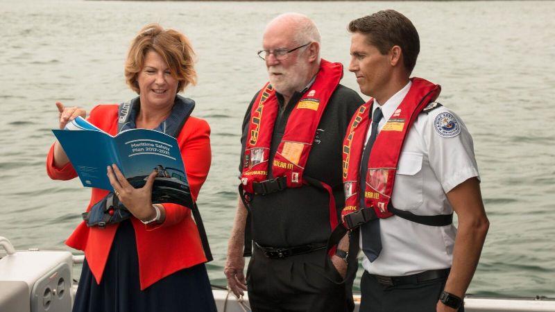 Minister Melinda Pavey discusses the Maritime Safety Plan with Lawrie McEnally (at centre) of the Maritime Advisory Council and Dean Storey of the volunteer-based Marine Rescue NSW photo copyright NSW Maritime taken at  and featuring the Power boat class