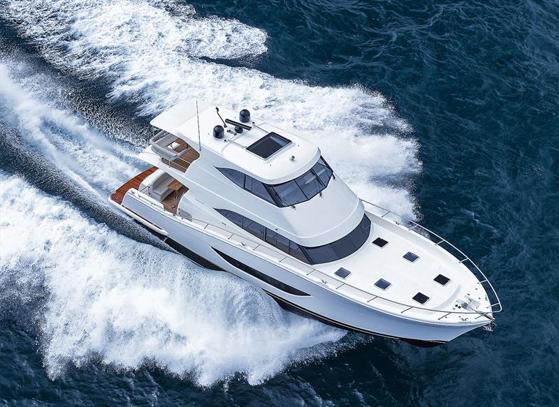 Sailing-Stream.fr ⚓ Spanning the Pond - le bulletin Powerboat ⚓ Yachts
