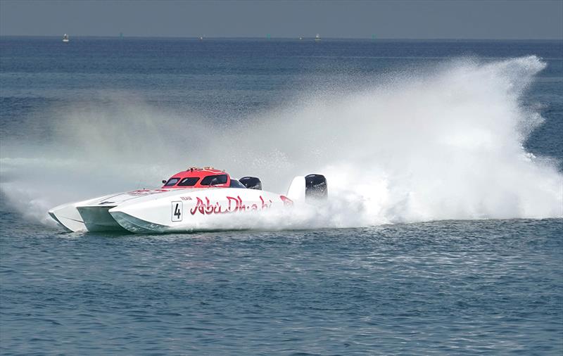 Team Abu Dhabi's Faleh Al Mansoori and Mohammed Al Matlae - UAE Class-3 Offshore Powerboat Championship - photo © Narayan Marar