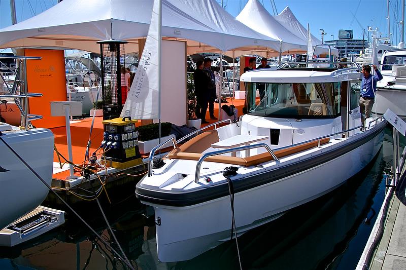 Axopar 28 - Auckland On the Water Boat Show - Day 4 - September 30, 2018 photo copyright Richard Gladwell taken at 