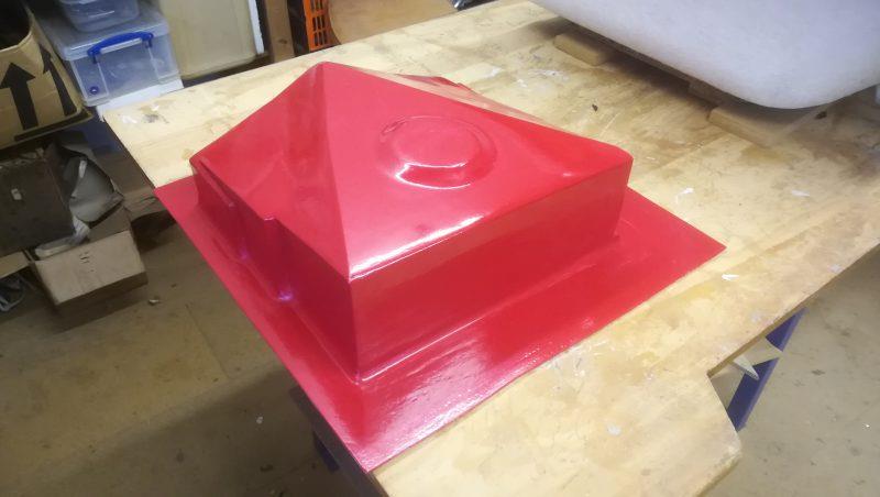 Moulding an oil drip tray with epoxy resin - step 9 - photo © Wessex Resins & Adhesives